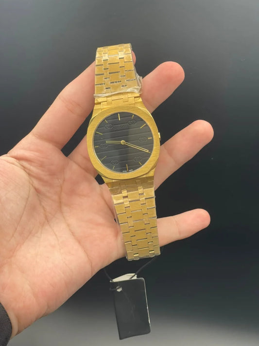 GCCI Golden Chain With Slim Black Dial Quartz Watch