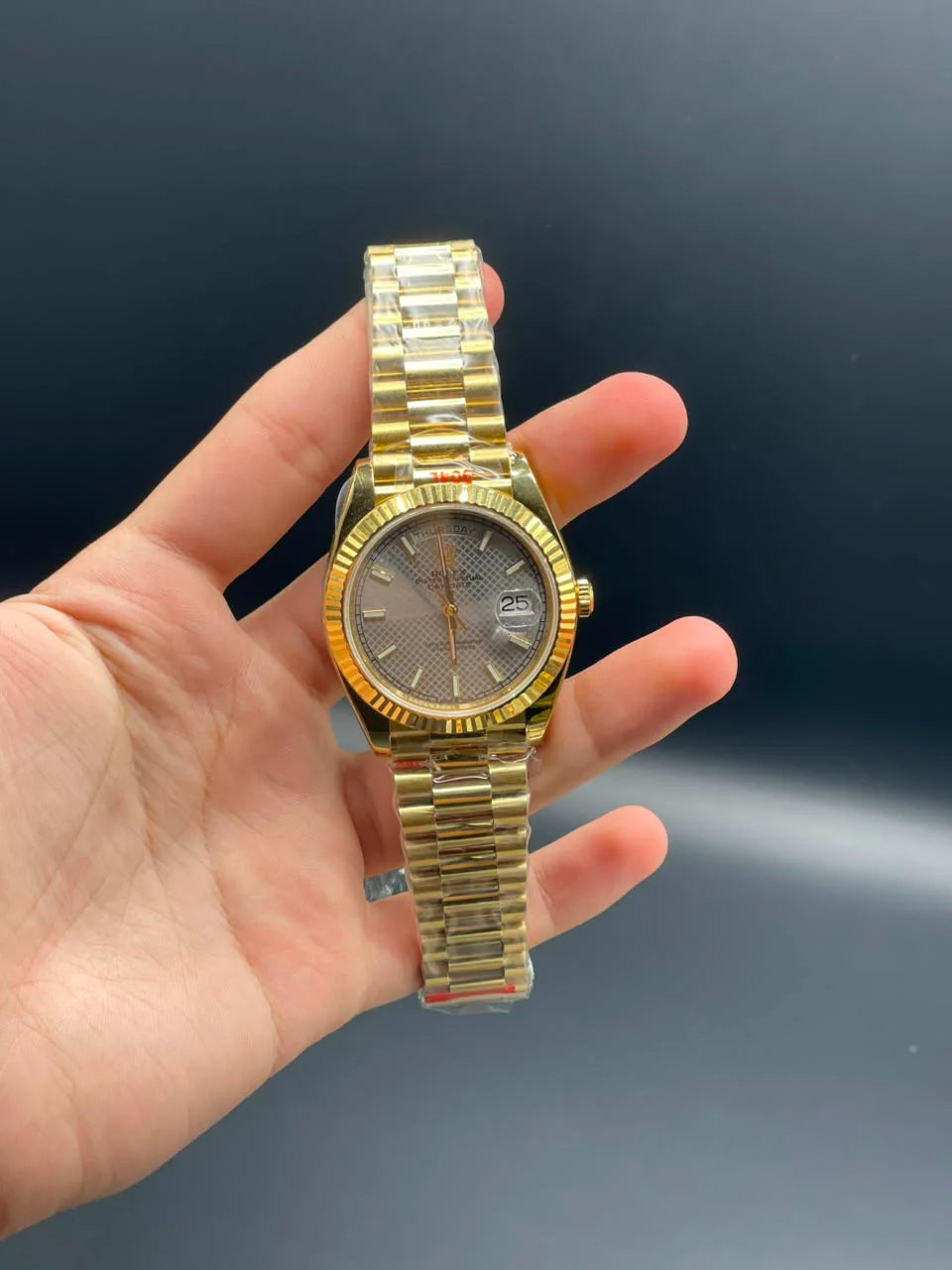 Rlx Golden Presidential Chain With White Textured Day-Date Dial Automatic Watch