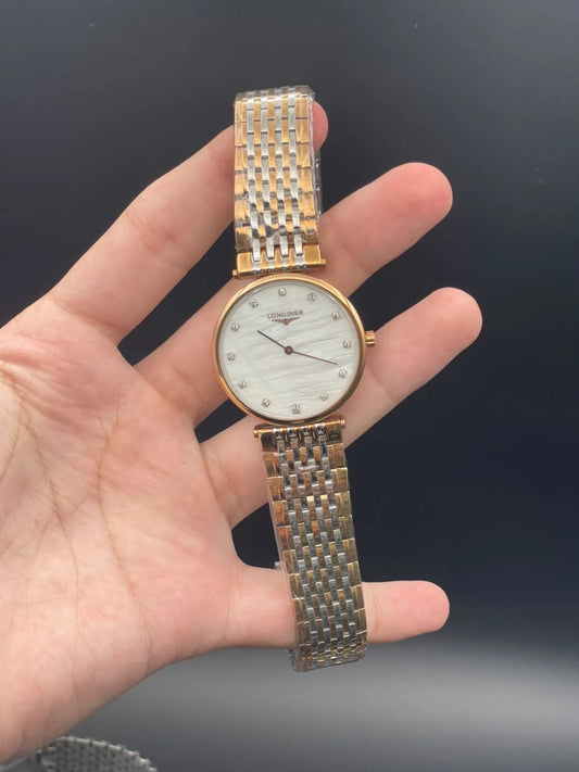 CTR Two Tone Chain With White Textured Dial Quartz Watch