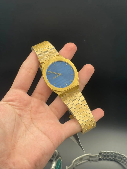 GCCI Golden Chain With Slim Blue Dial Quartz Watch