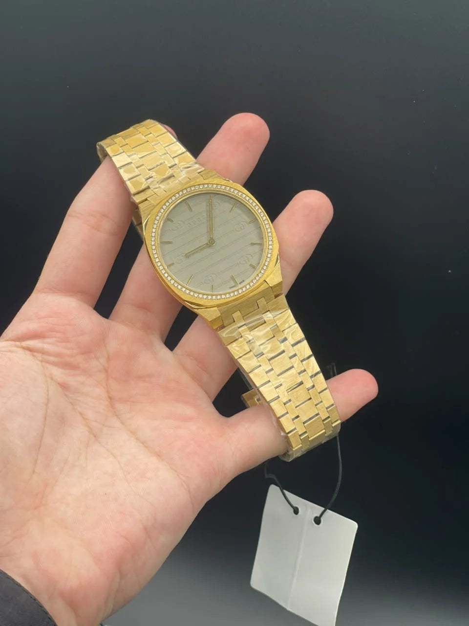 GCCI Golden Chain With Slim Gray Dial And Diamond Bezel Quartz Watch