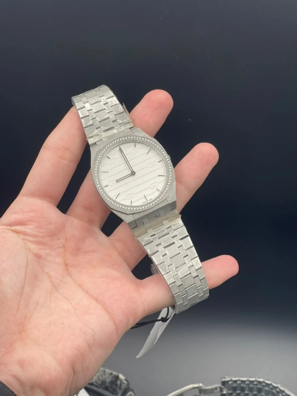 GCCI Silver Chain With Slim White Dial And Diamond Bezel Quartz Watch