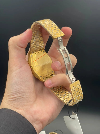 GCCI Golden Chain With Slim Green Dial Quartz Watch