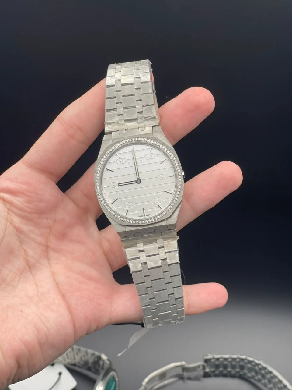 GCCI Silver Chain With Slim White Dial And Diamond Bezel Quartz Watch