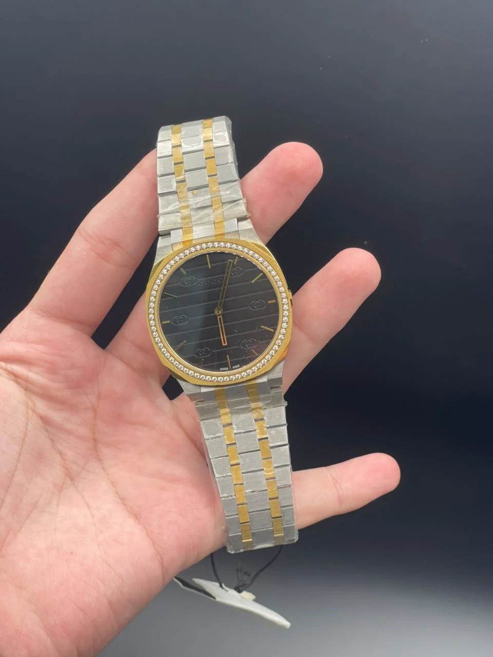 GCCI Two Tone Chain With Slim Black Dial Quartz Watch