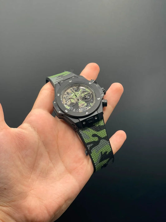 HB Commando Strap With Commando Textured Chronograph Dial Automatic Watch