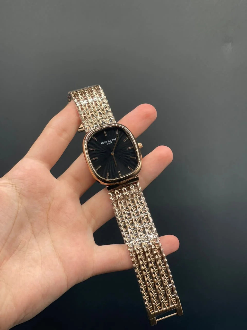 PP Rose Gold Mesh Chain With Black Dial Quartz Watch