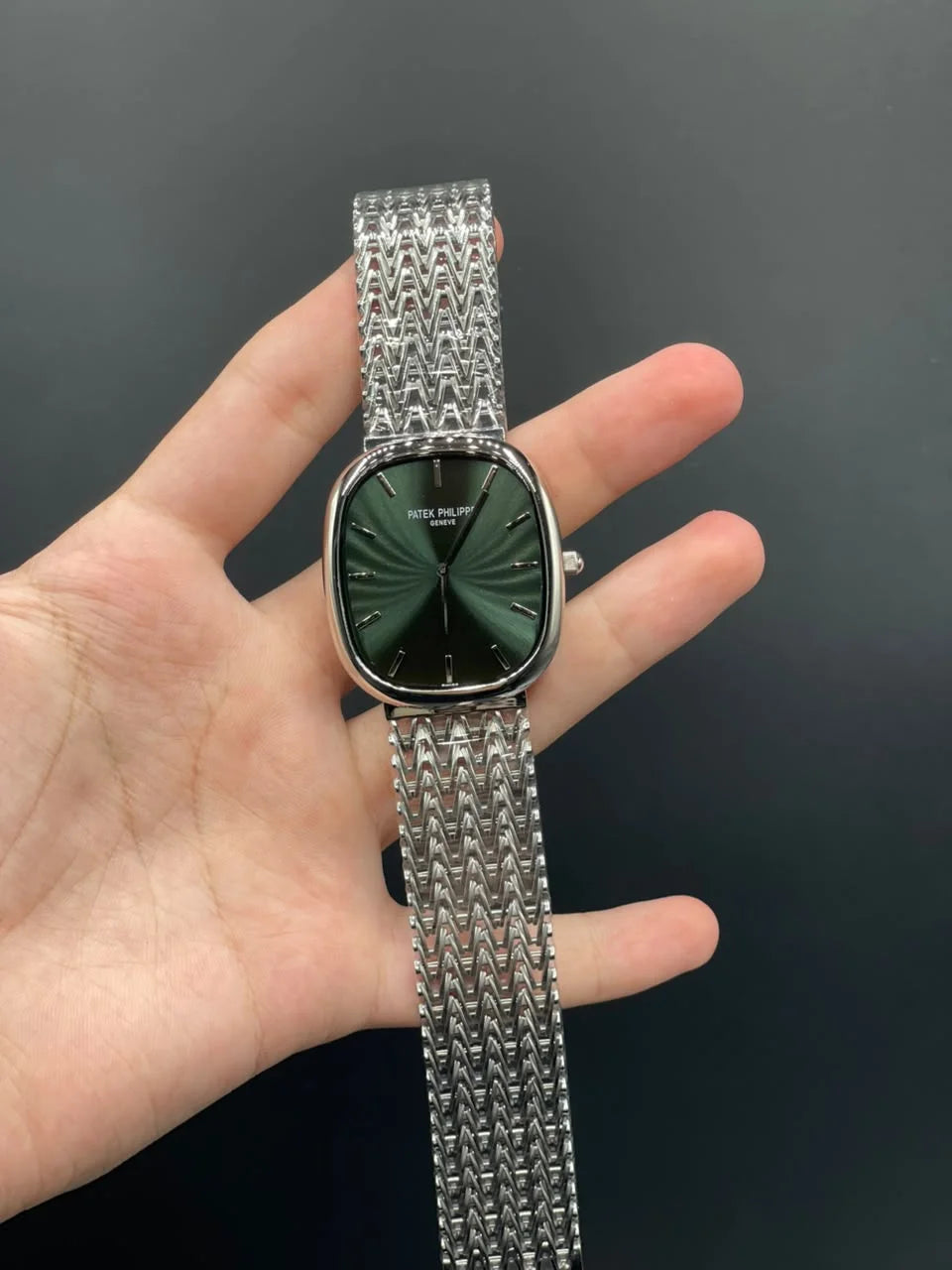 PP Silver Mesh Chain With Olive Green Dial Quartz Watch