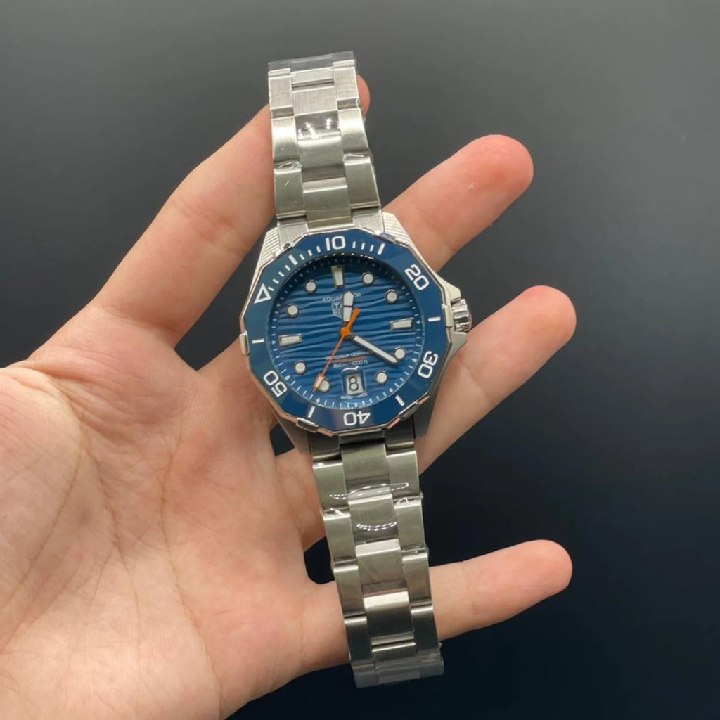 TAG Silver Chain With Blue Dial Aquaracer Watch