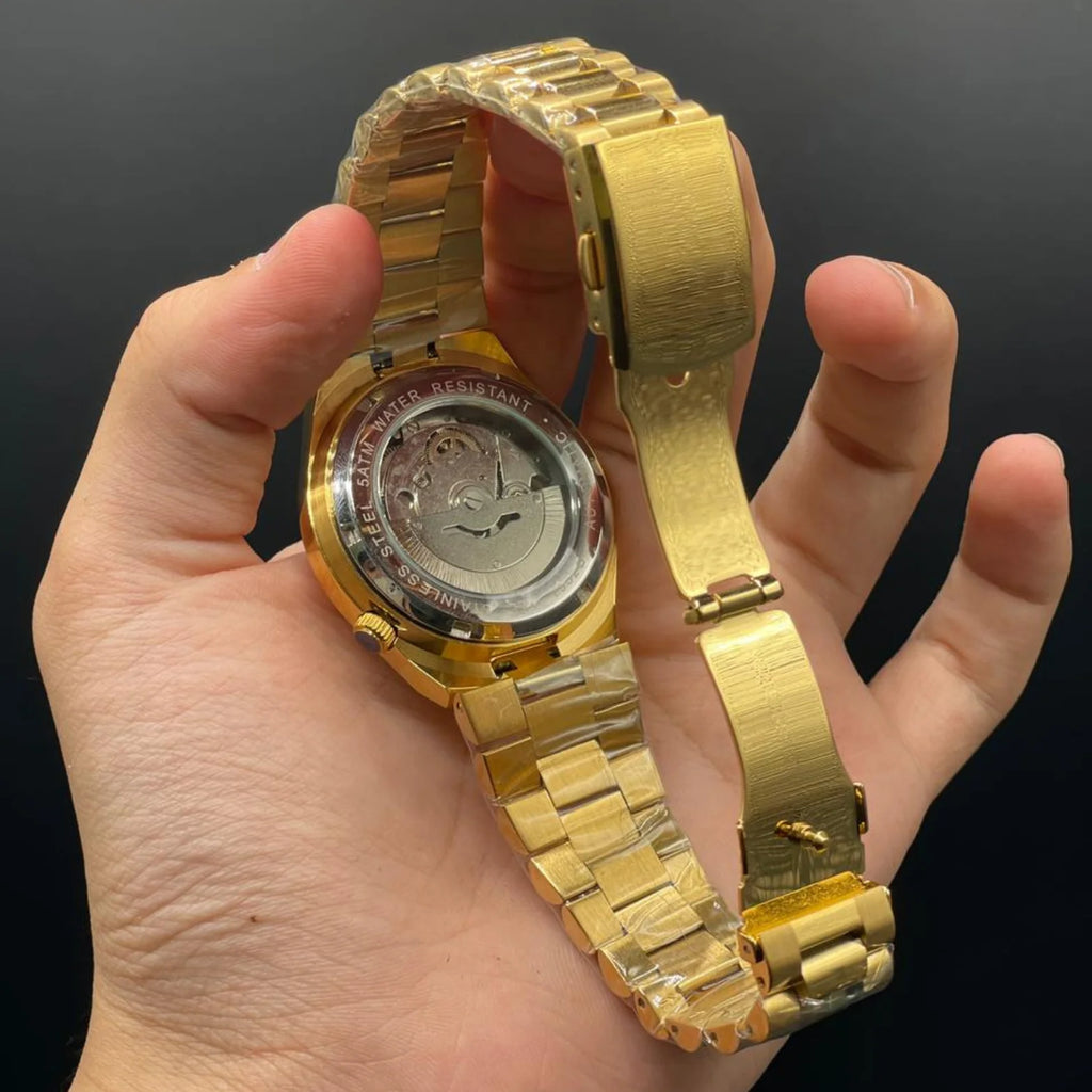CTZ Gold Chain With Green Dial Automatic Watch