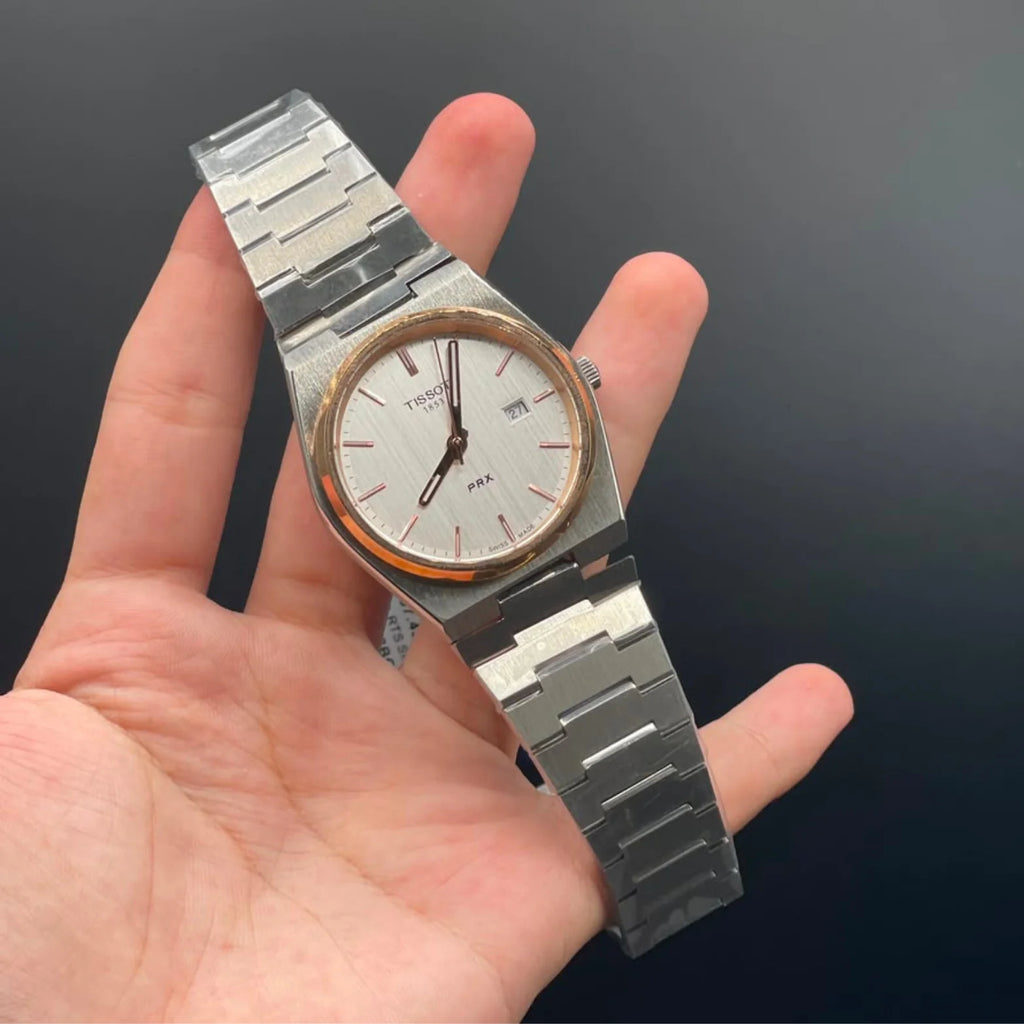 TT Silver Chain With Silver Dial With Gold Bezel Quartz Watch