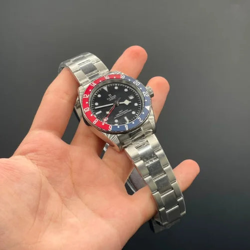 TDR Silver Chain With Black Dial, Red And Blue Rotatable Bezel, GMT Working Automatic Watch