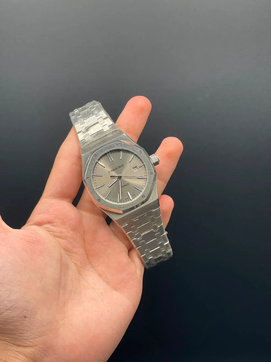 AP Silver Chain With Plain Gray Dial Automatic Watch