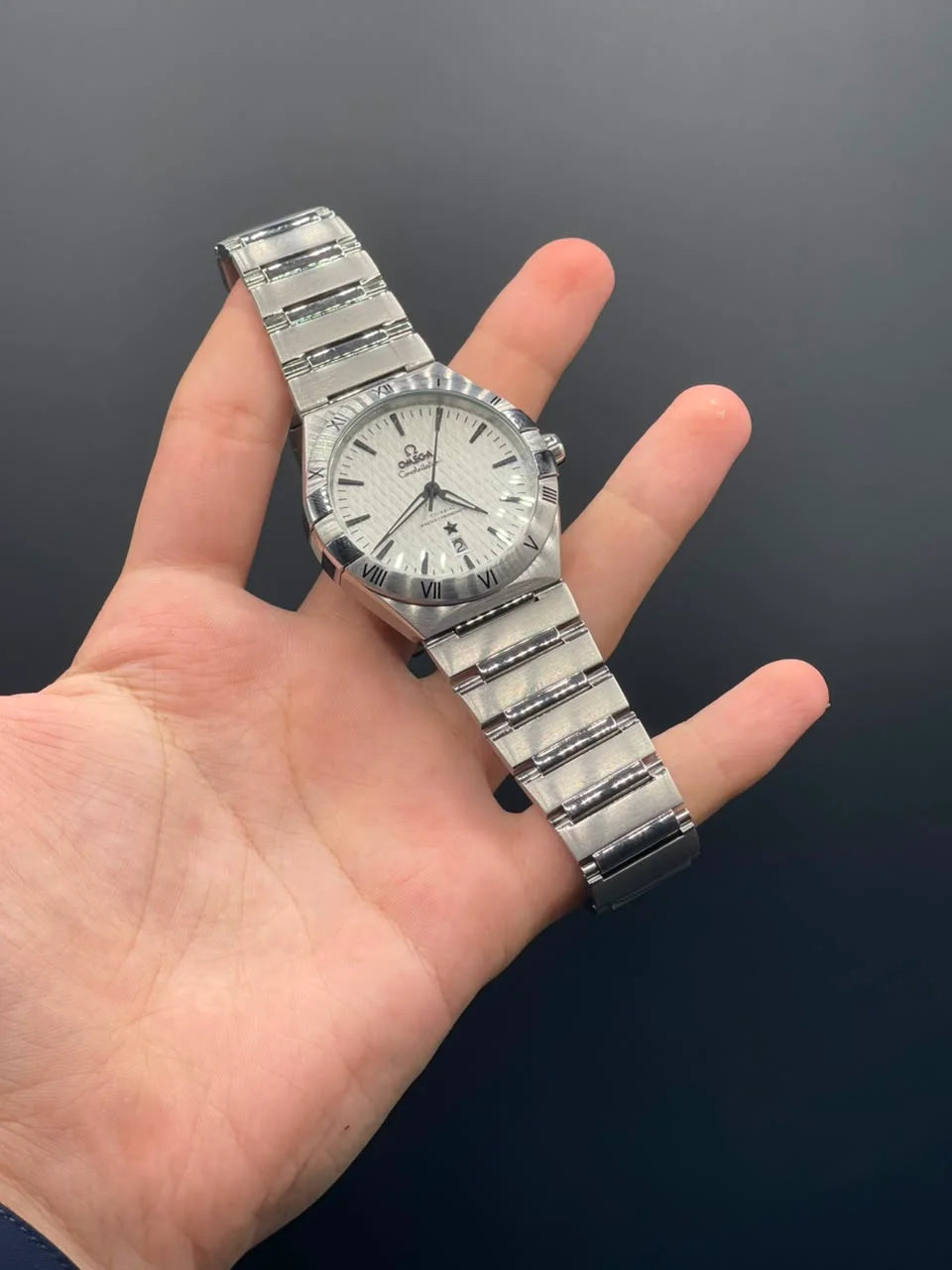 OM Silver Chain With White Dial And Silver Bezel Automatic Watch