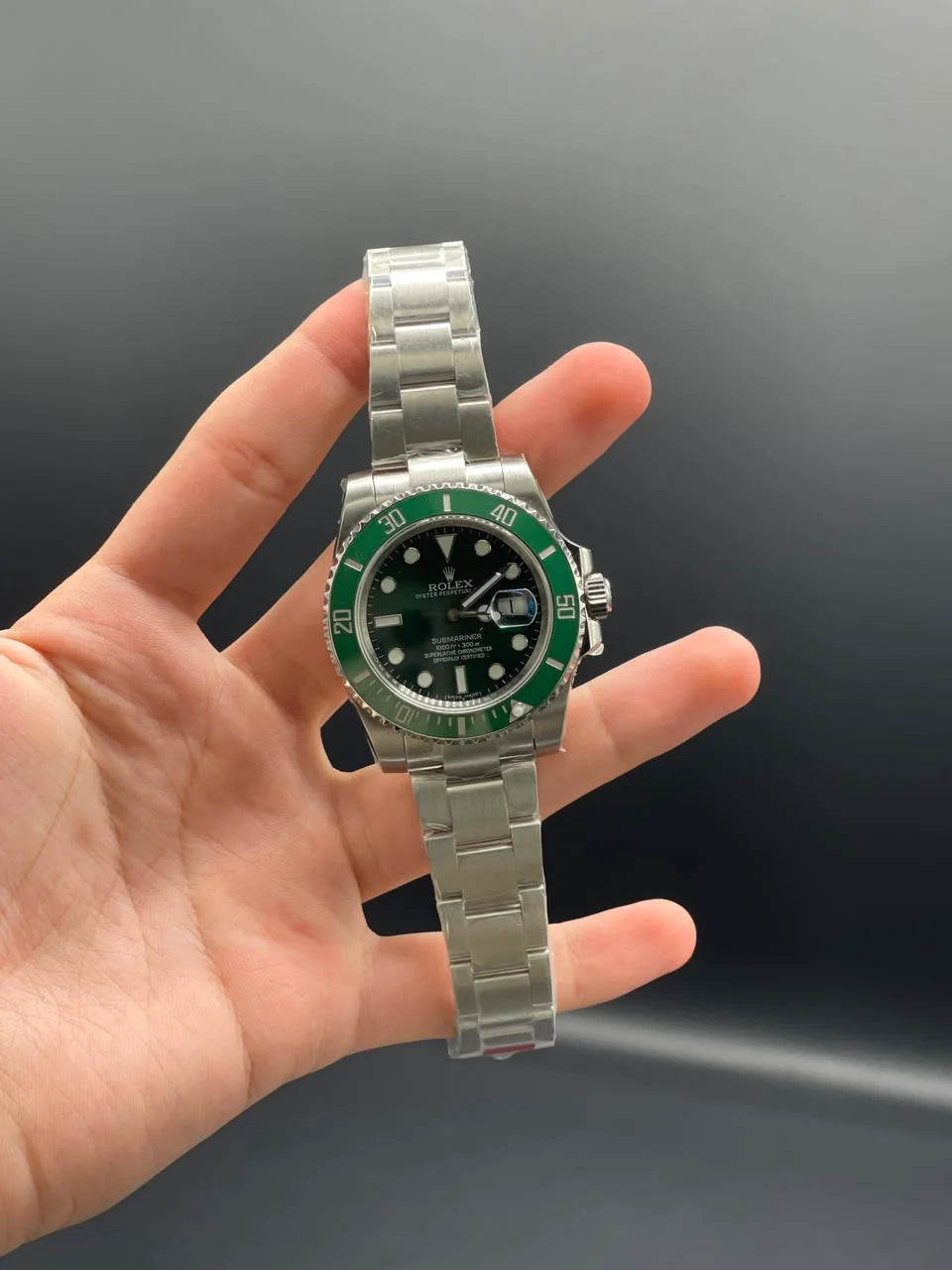 Silver Oyster Chain with Green Dial and Green Rotatable Bezel Automatic Watch