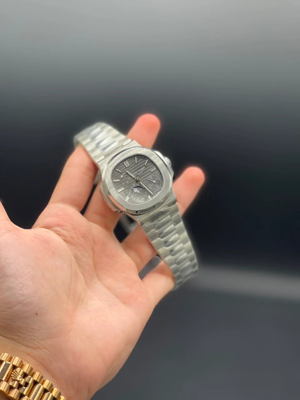 PP Silver Chain With Gray Power Reserve Dial Mechanical Watch