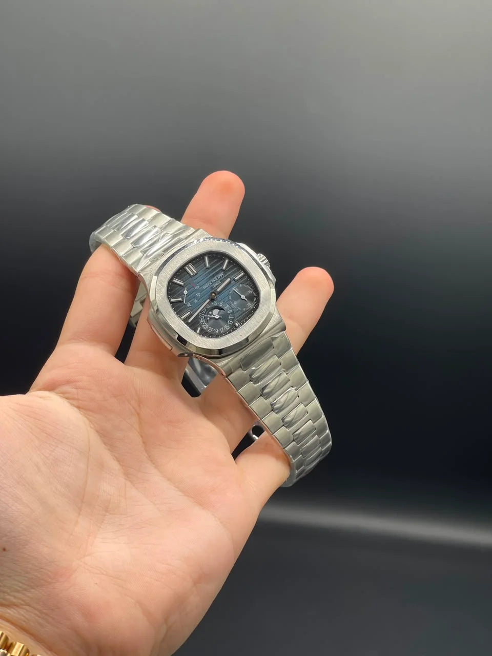 PP Silver Chain With Blue Power Reserve Dial Mechanical Watch