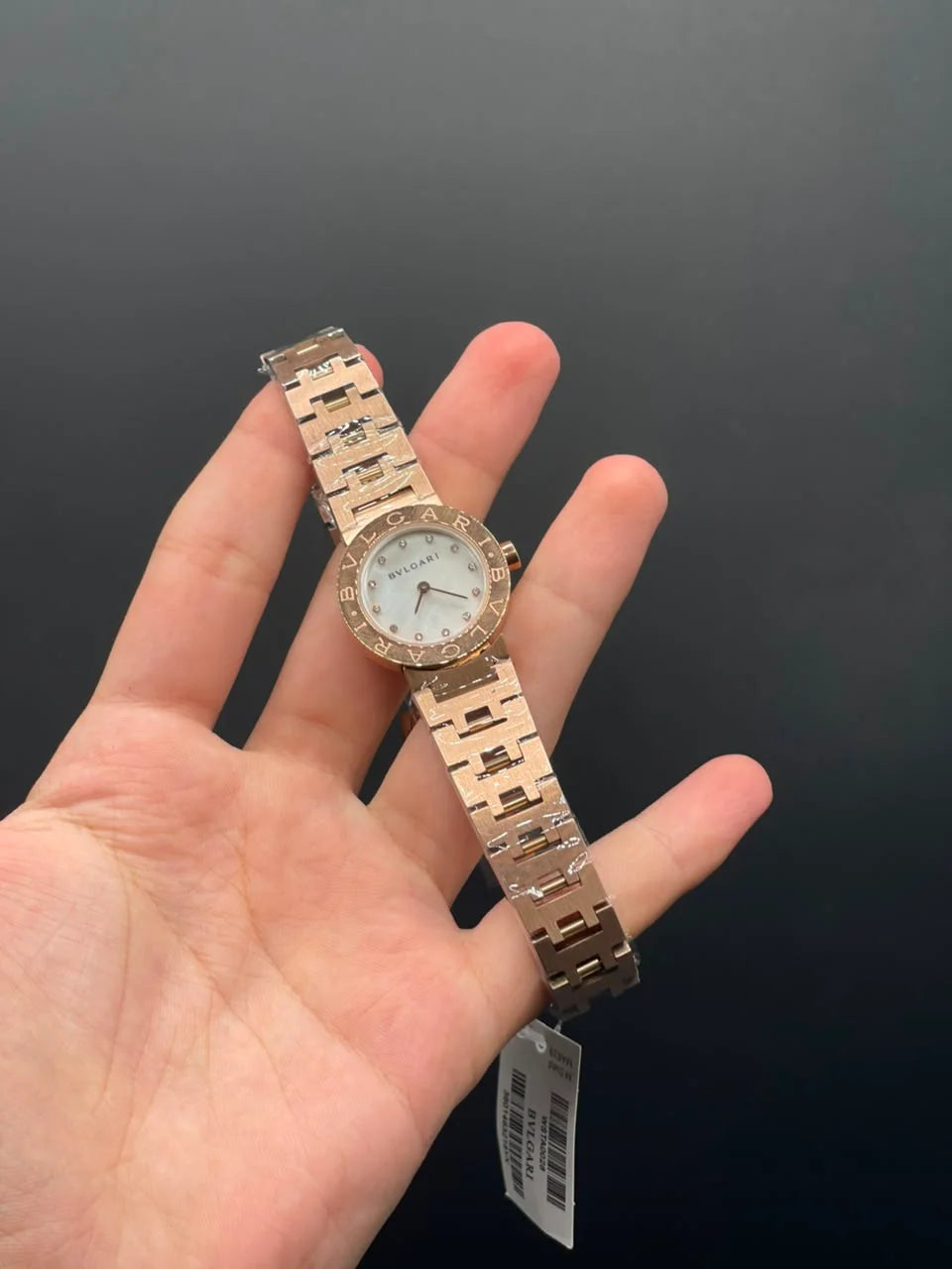 BLGRI Rose Gold Chain With White Stone Dial With Rose Gold Bezel Quartz Watch