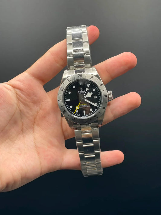 TDR Silver Chain with Black Dial and Silver Rotatable Bezel Automatic Watch